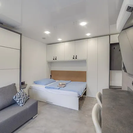 Lejlighed Ar Rezidencia Rosna